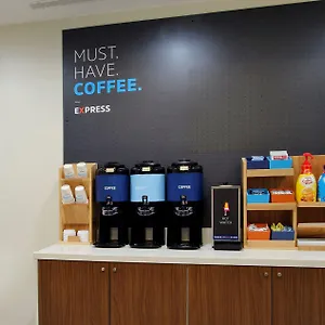 Hotel Express Nashville-downtown - Broadway By Ihg, Nashville