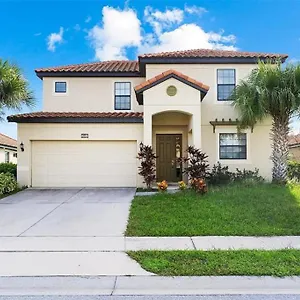 Luxurious - Near - Golf Course Villa Davenport